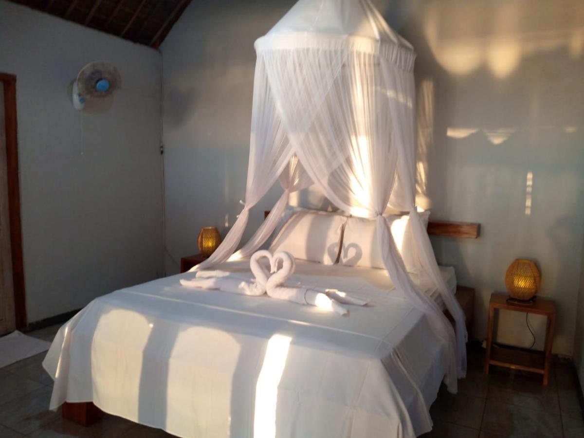 Hotel Cassabonelly à Maumere Extérieur photo