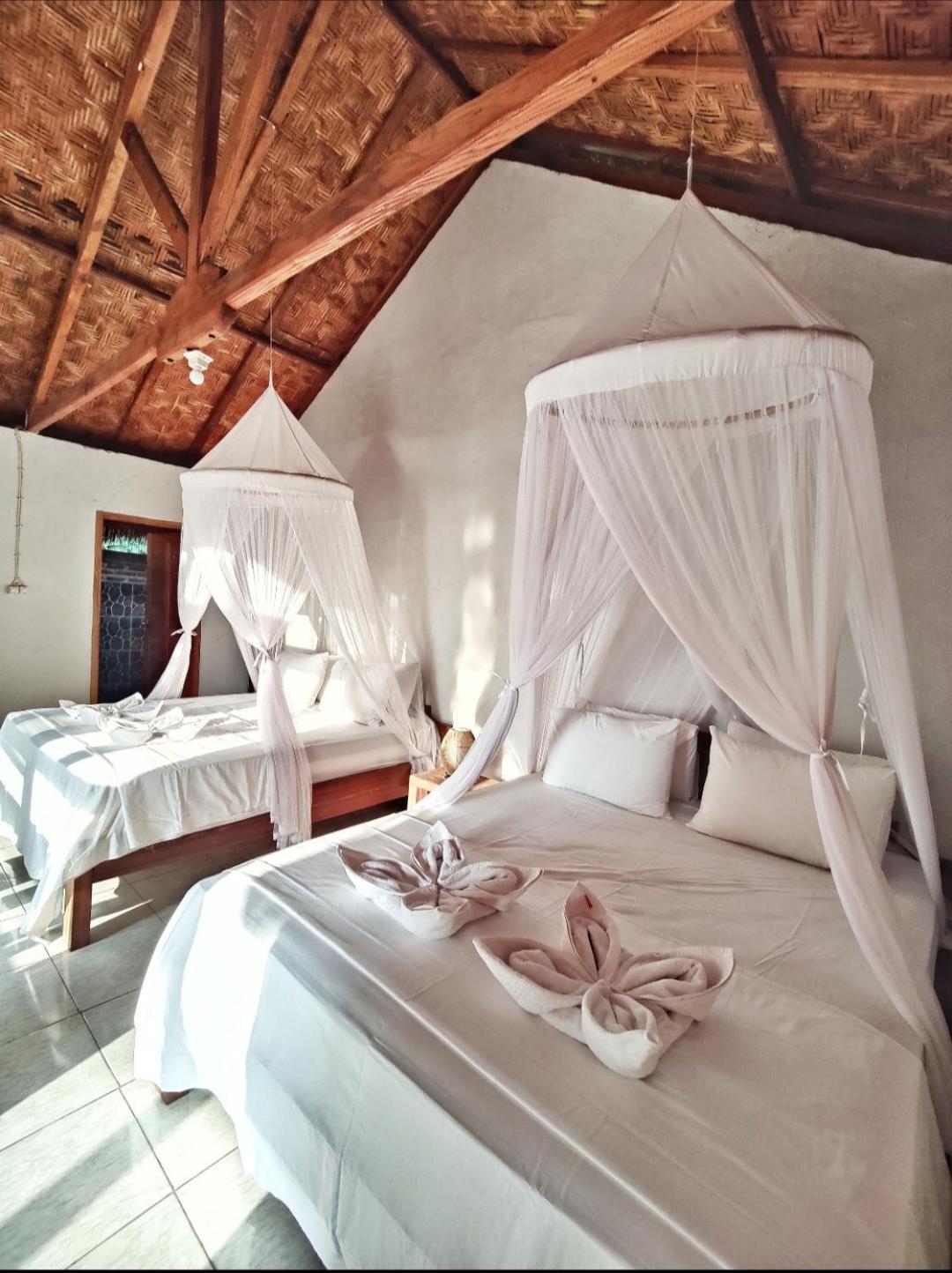 Hotel Cassabonelly à Maumere Chambre photo